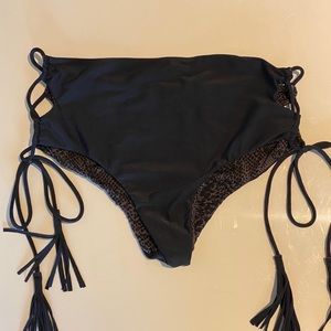 Acacia Bikini Bottoms Black Ties - Large